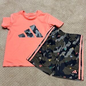 Adidas Coral T-Shirt and Camo Shorts Set Sz6